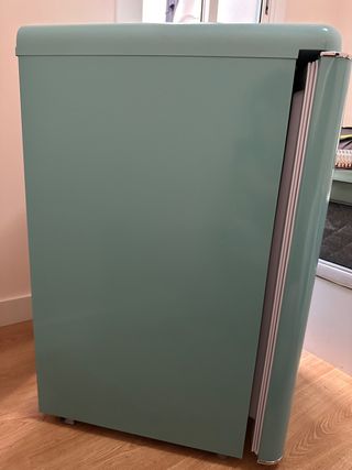 nevera mediana vintage NUEVA