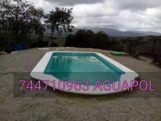 Piscina de poliéster