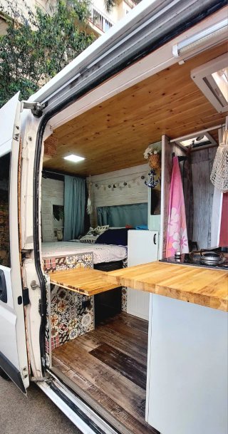 Camper l2h2 cocina, ducha grande, cama fija