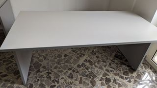 Scrivania ufficio grigio