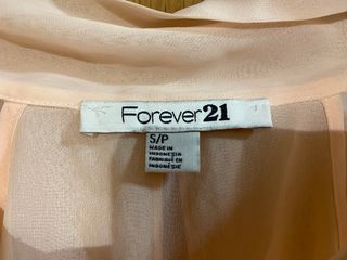 Blusa tipo capa Forever 21 talla S