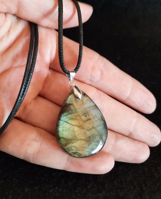 Colgante de Labradorita y Plata de Ley.