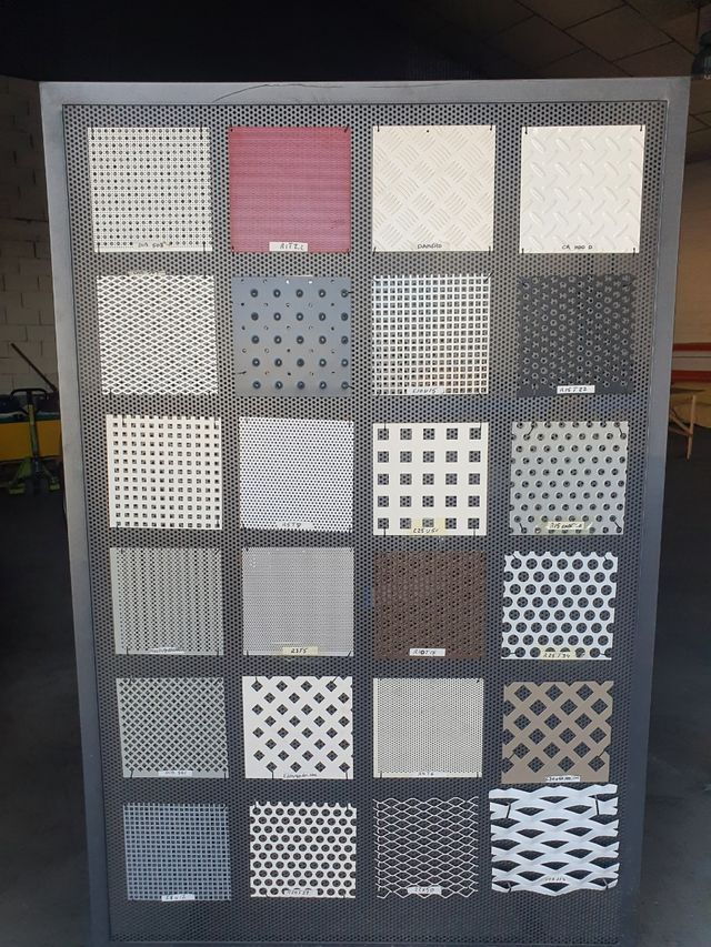 Se fabrican rejas,puertas,barandas,cubiertas