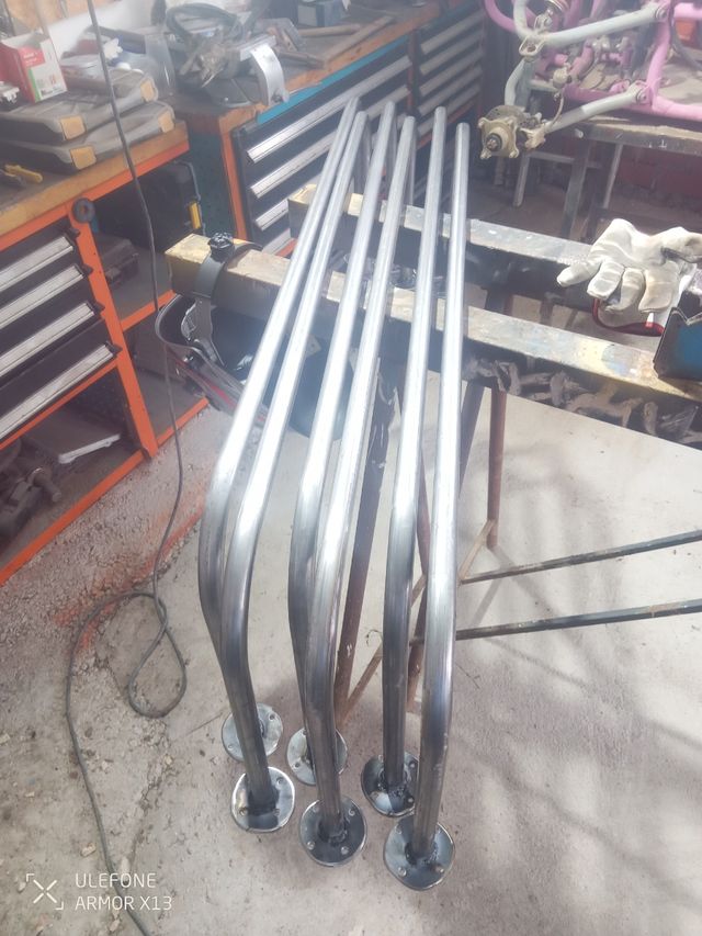 Se fabrican rejas,puertas,barandas,cubiertas