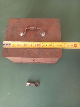 Antigua caja de caudales