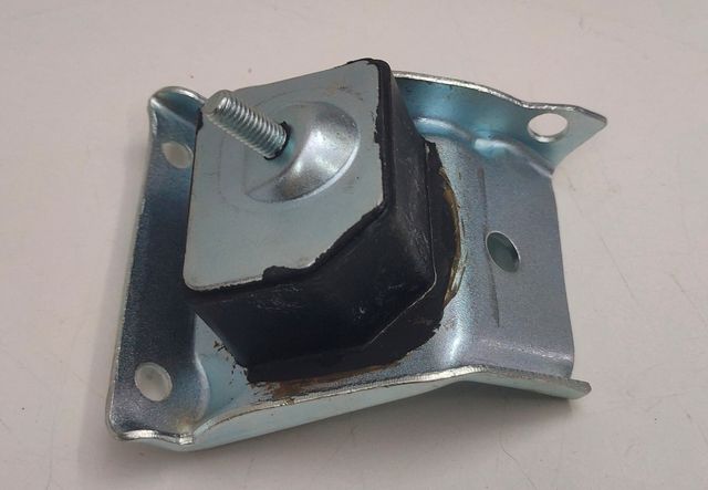 Soporte motor Renault R4-R5 izda /dcha  (Par)