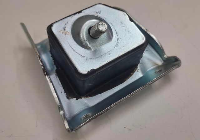 Soporte motor Renault R4-R5 izda /dcha  (Par)