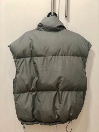 Chaleco acolchado con cremallera