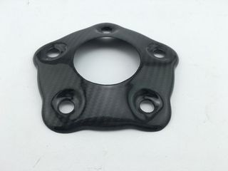 TAPA TRASERA DE CADENA CARBONO DUCATI HYPERMOTARD