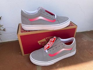 Zapatillas Vans Gris y Fucsia