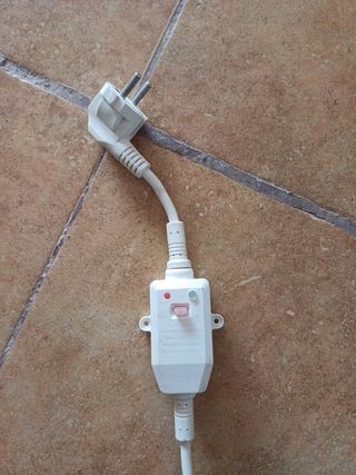 Cavo con dispositivo di protezione