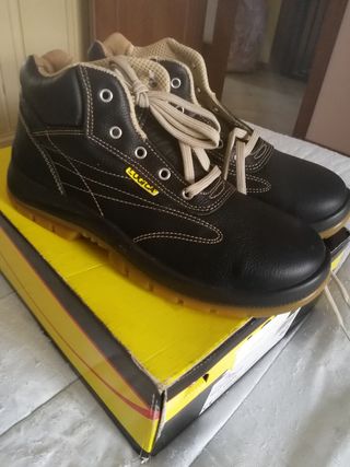 Scarpe antinfortunistiche uomo tg 42