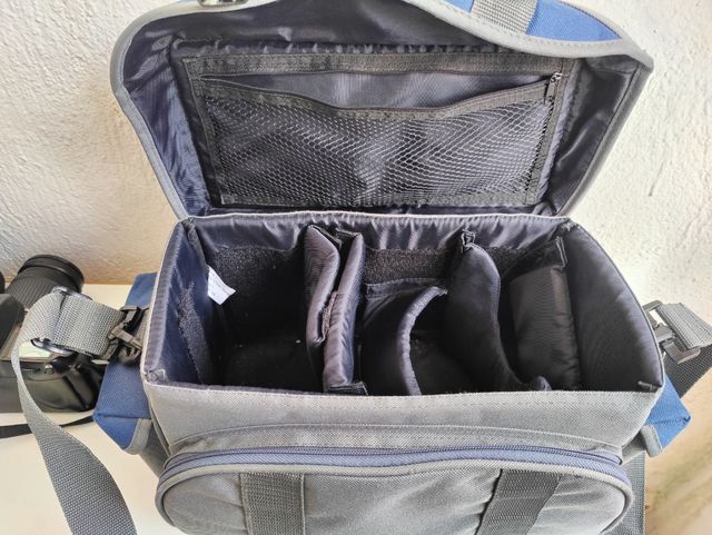 Nikon F70 Reflex analógica