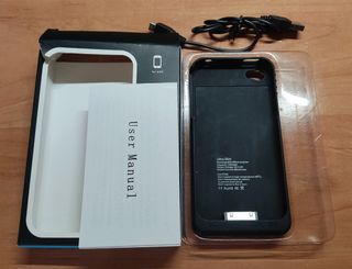 Custodia con batteria per iPhone 4 e 4s