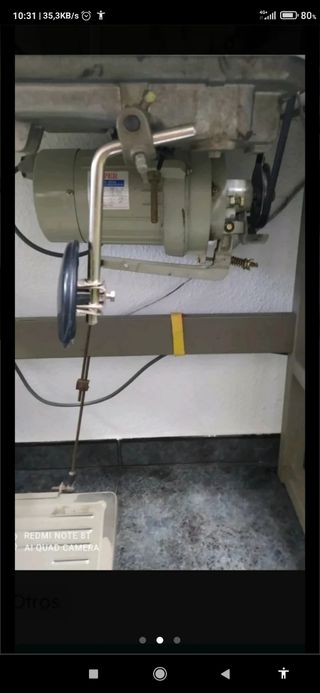 Máquina de coser industrial plana