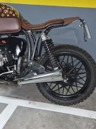 BMW R-65 Cafe Racer