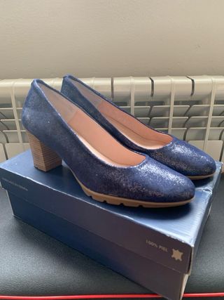 Zapatos de salón de piel azules 
