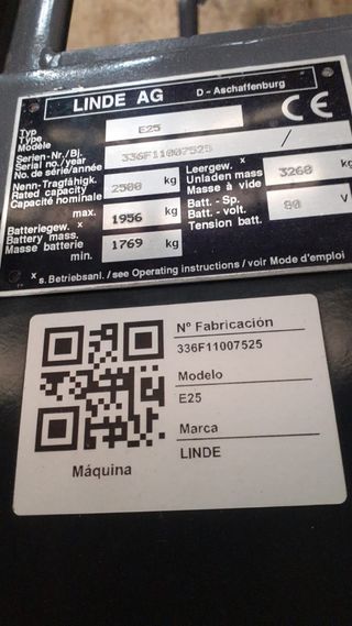 Carretilla elevadora eléctrica 2500 kg