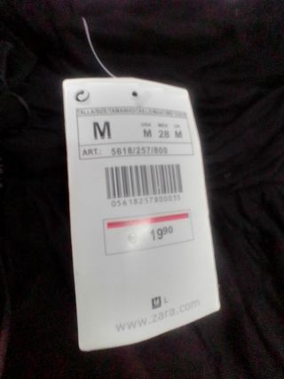 Falda fiesta con etiqueta