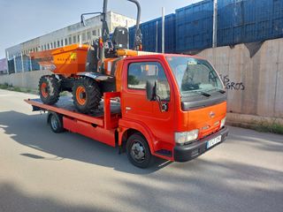 Nissan Cabstar 2004