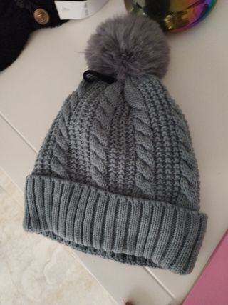 Gorro gris