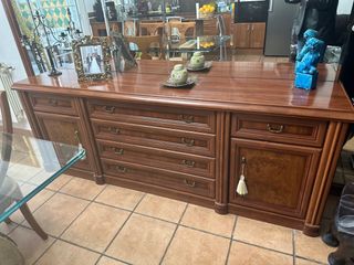 Conjunto mesa comedor y mueble