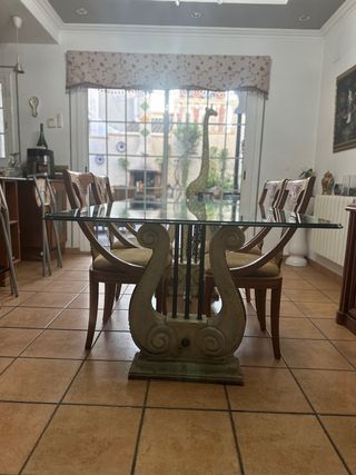 Conjunto mesa comedor y mueble