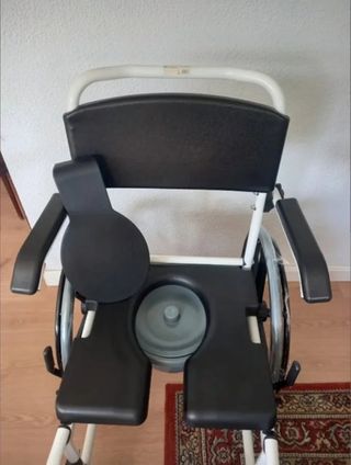 Silla de ruedas para casa, baño e inodoro