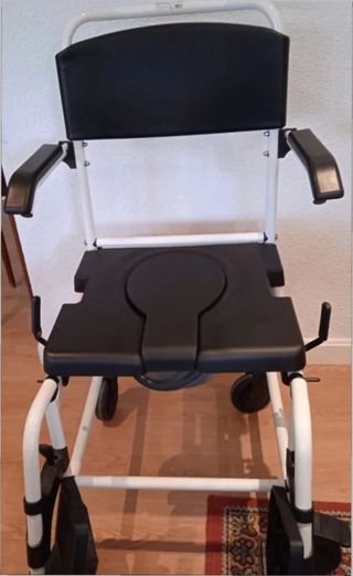 Silla de ruedas para casa, baño e inodoro