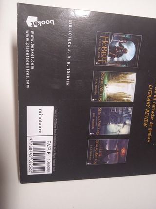 EL HOBBIT de J.R.R. TOLKIEN (Novela)