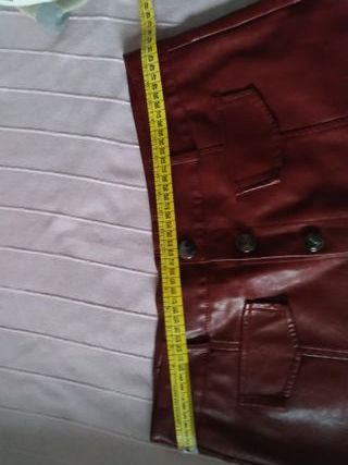Short falda piel sintética