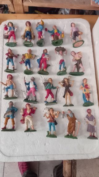 STATUINE PRESEPE CM 10 EURO 3.50 AL PEZZO