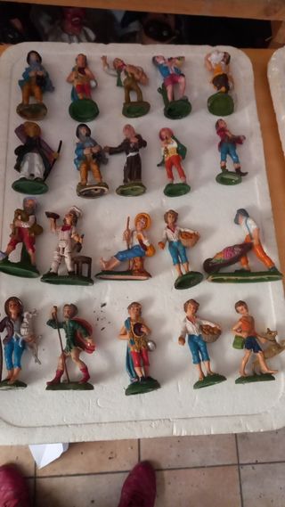 STATUINE PRESEPE CM 10 EURO 3.50 AL PEZZO