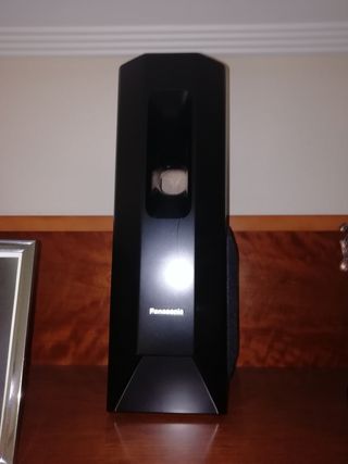 6 ALTAVOCES Y VÍDEO