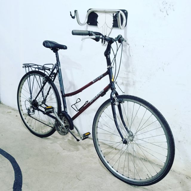 Bicicleta paseo Raleigh Hawk