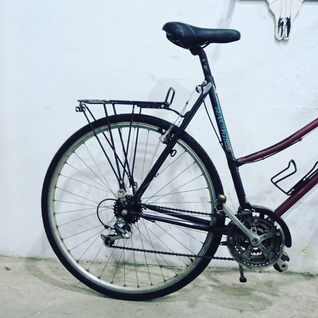Bicicleta paseo Raleigh Hawk