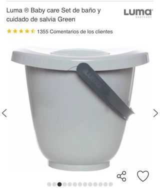 Bañera de bebé con patas