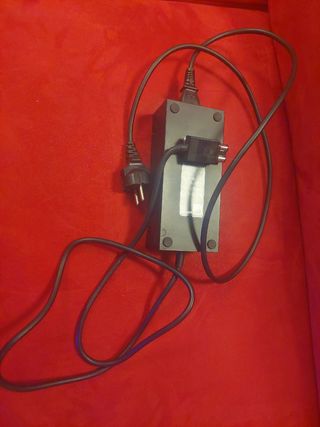 Xbox One con Mandos y Cables