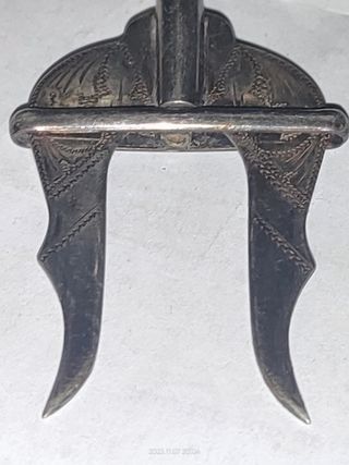 Pinza antigua tenedor para pan