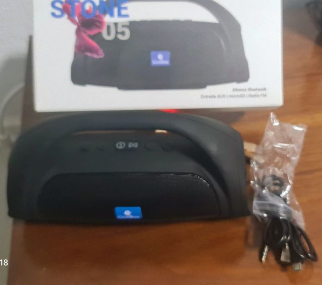 Altavoz bluetooth nuevo