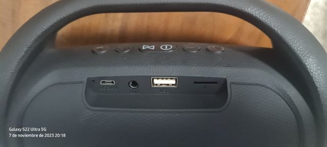 Altavoz bluetooth nuevo