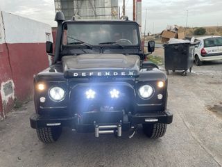 Land Rover Defender 2006