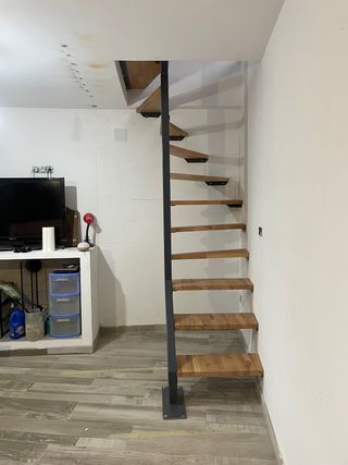 escaleras a medida metal i madera