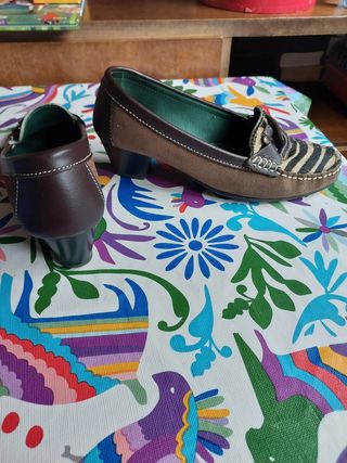 Zapatos piel animal print