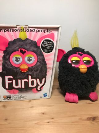Furby rosa.