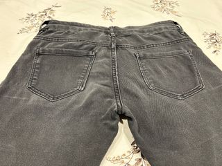 pantalon pitillo Pull & bear