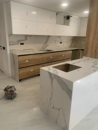 PORCELANICO O MARMOL PARA SUCENCIMERA✔️