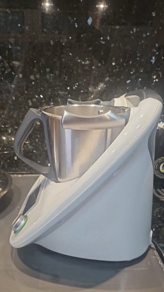 THERMOMIX TM5 casi NUEVA