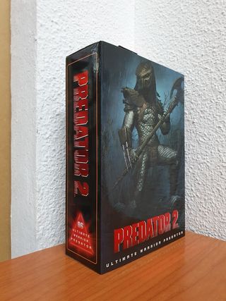 Figura Predator Ultimate Warrior NECA