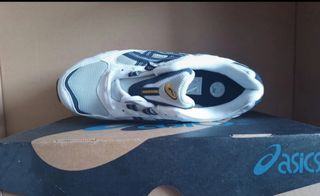 Zapatillas deporte Asics vintage T43.5